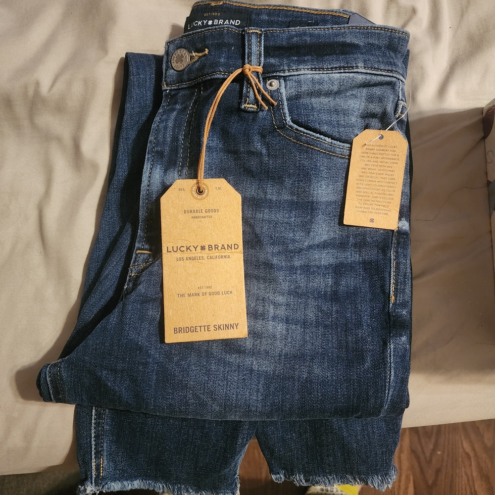 Lucky Brand Women's Blue Ankle Jeans